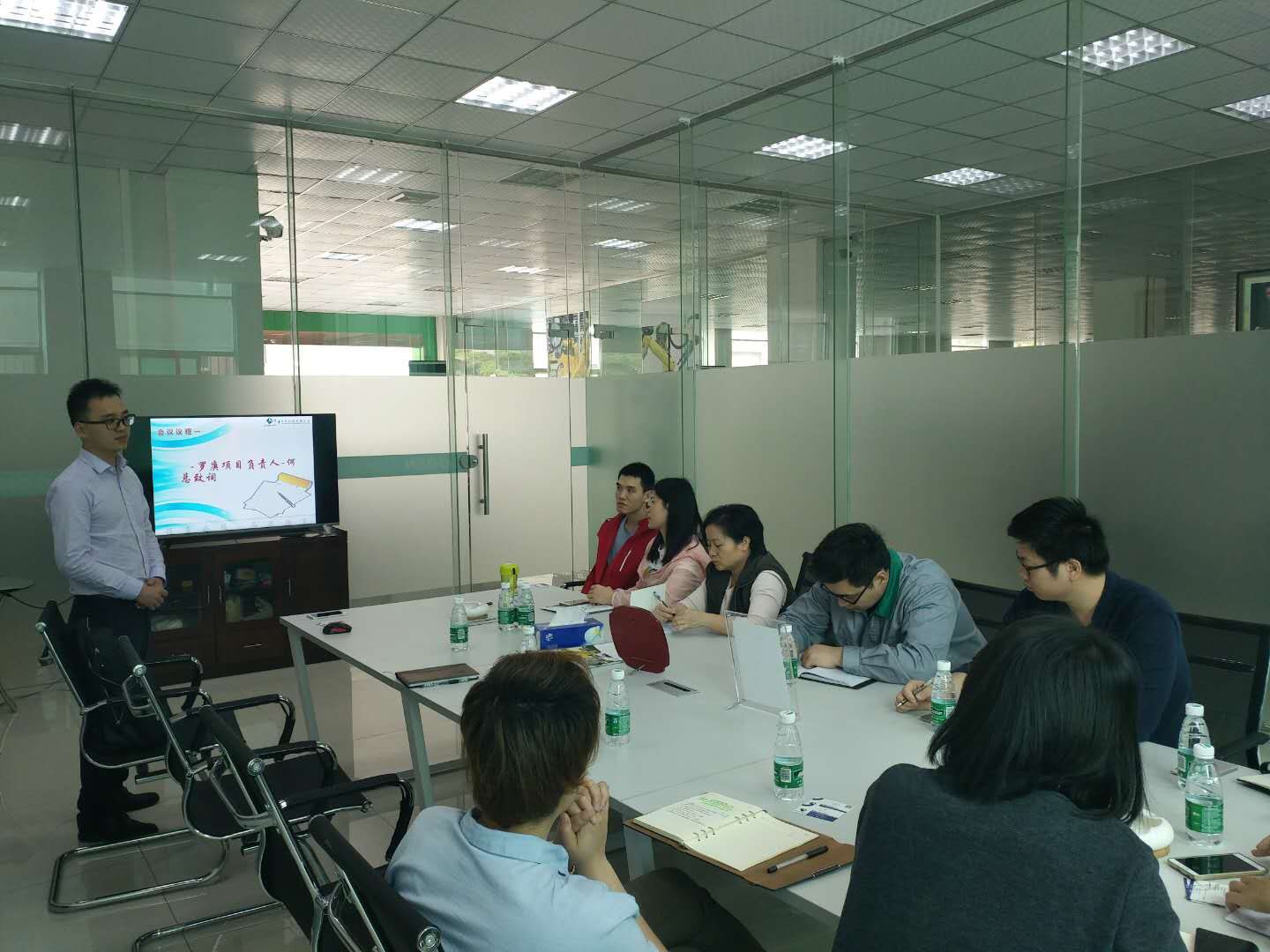 祝贺罗庚机器人签约顺景乐动·官方站官网-乐动（中国）